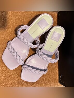 Dolce Vita purple dress sandals, Size-7.5,
New in box